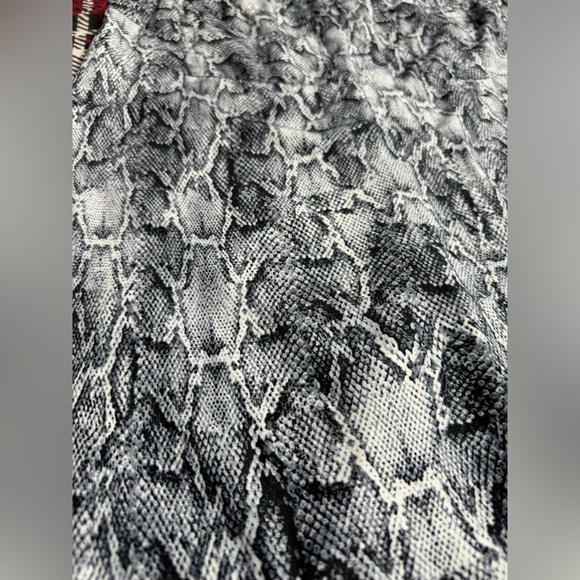 Massimo Shift Dress Gray Snake Print Sleeveless Button Down Blouse - Picture 11 of 12